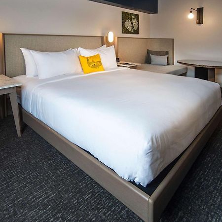 Doubletree By Hilton St. John'S Harbourview Hotel Eksteriør billede
