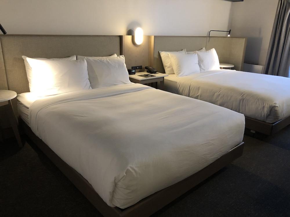 Doubletree By Hilton St. John'S Harbourview Hotel Eksteriør billede