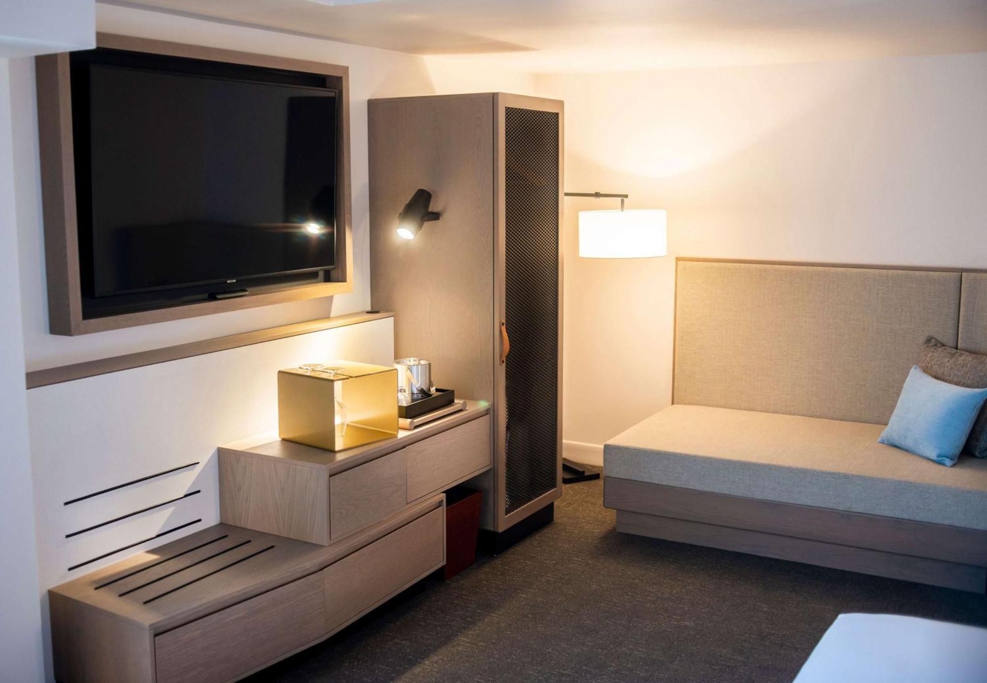 Doubletree By Hilton St. John'S Harbourview Hotel Eksteriør billede
